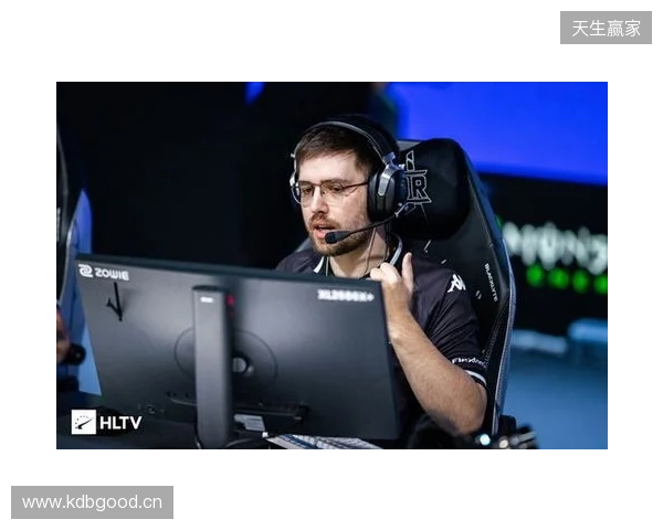 官宣：Legacy正式下放队长lux